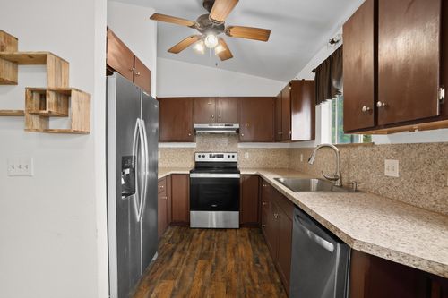 5426 Olopua St, Kapaa, HI, 96746-2137 | Card Image