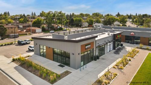 2300 Chestnut Dr, Cheyenne, WY, 82001-5364 | Card Image
