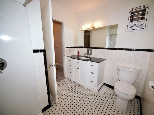 1431 Brazos St, House other with 4 bedrooms, 2 bathrooms and null parking in Graham TX | Image 22