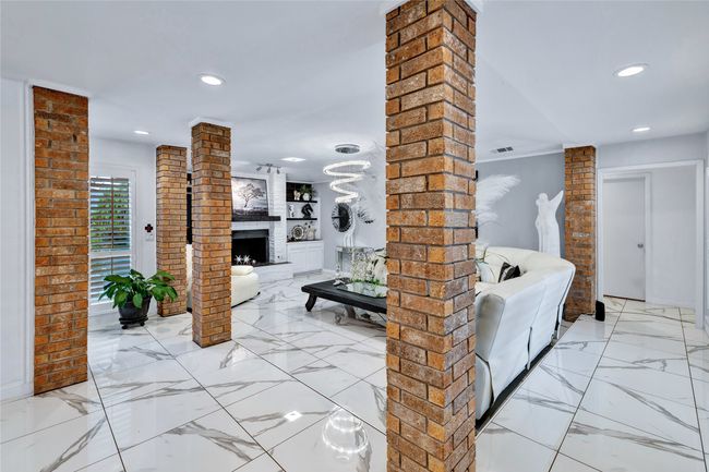 2316 Tamarisk Ln, House other with 3 bedrooms, 2 bathrooms and null parking in Plano TX | Image 5