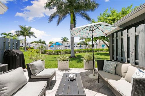 g5-1353 Delbrook S, MARCO ISLAND, FL, 34145-4677 | Card Image
