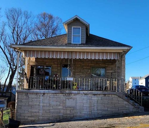 2013 East St, Cardale, PA, 15420-1003 | Card Image