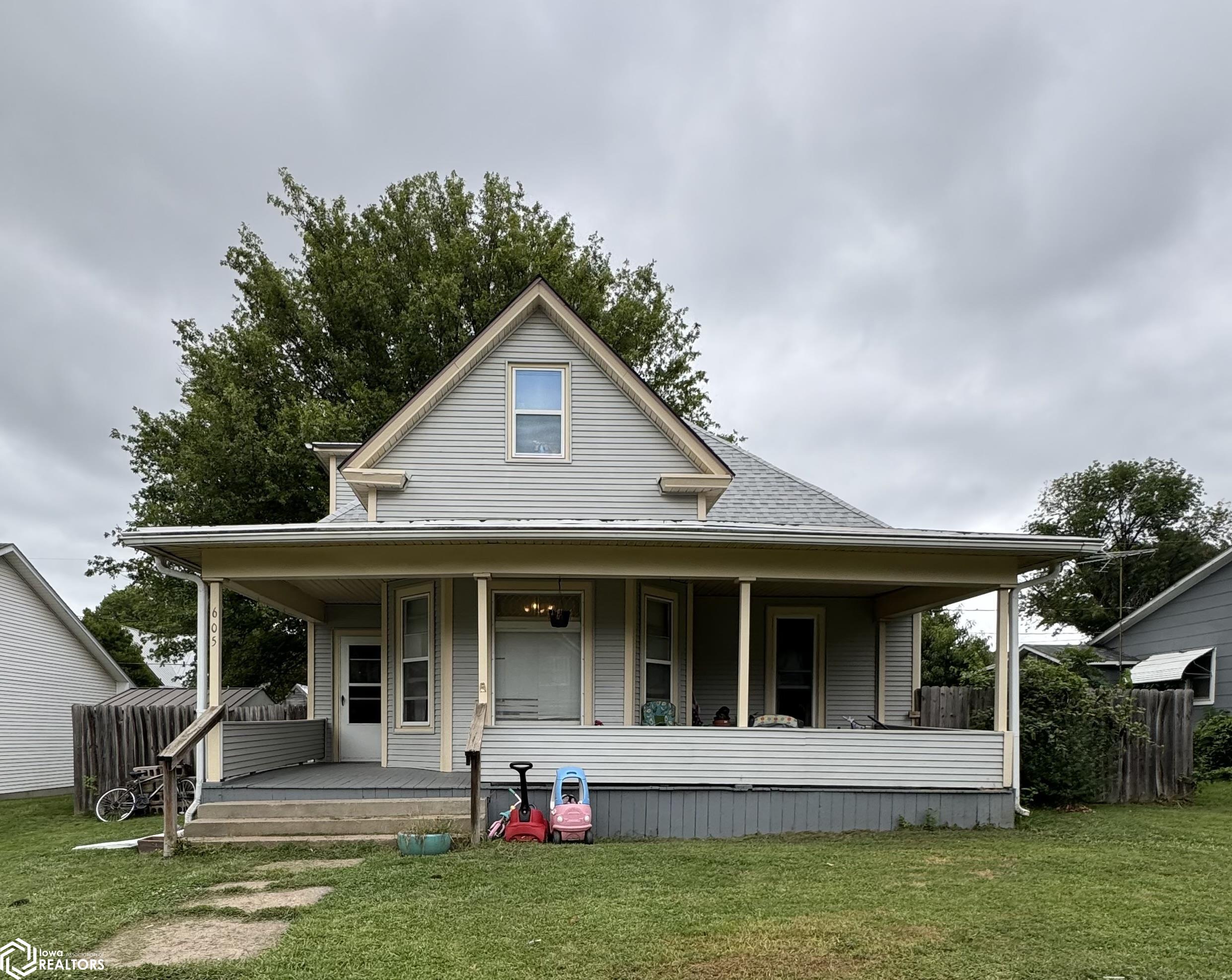 9th Ave, Shenandoah, IA 51601