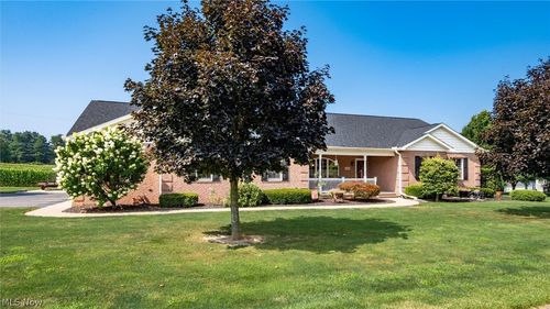 3660 Michelle Ln, Zanesville, OH, 43701-6711 | Card Image