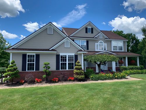 11360 Saddlebrook Cir, Pinckney, MI, 48169-8029 | Card Image