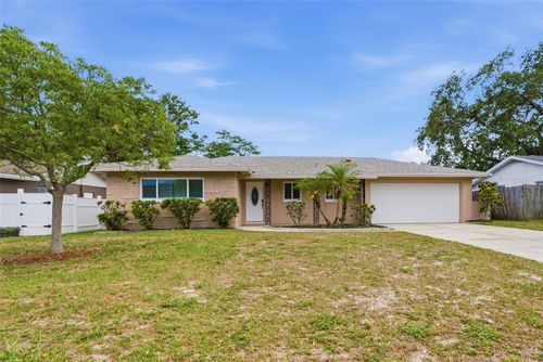 2465 Brentwood Dr, CLEARWATER, FL, 33764-4945 | Card Image