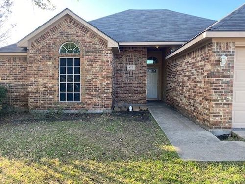 622 Brenna Rd, Waxahachie, TX, 75165-4475 | Card Image