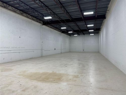 1605 Nw 82nd Ave, Doral, FL, 33126 | Card Image