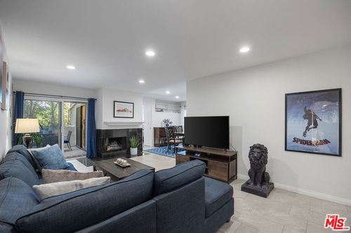 108-15325 Magnolia Blvd, Sherman Oaks, CA, 91423-1618 | Card Image