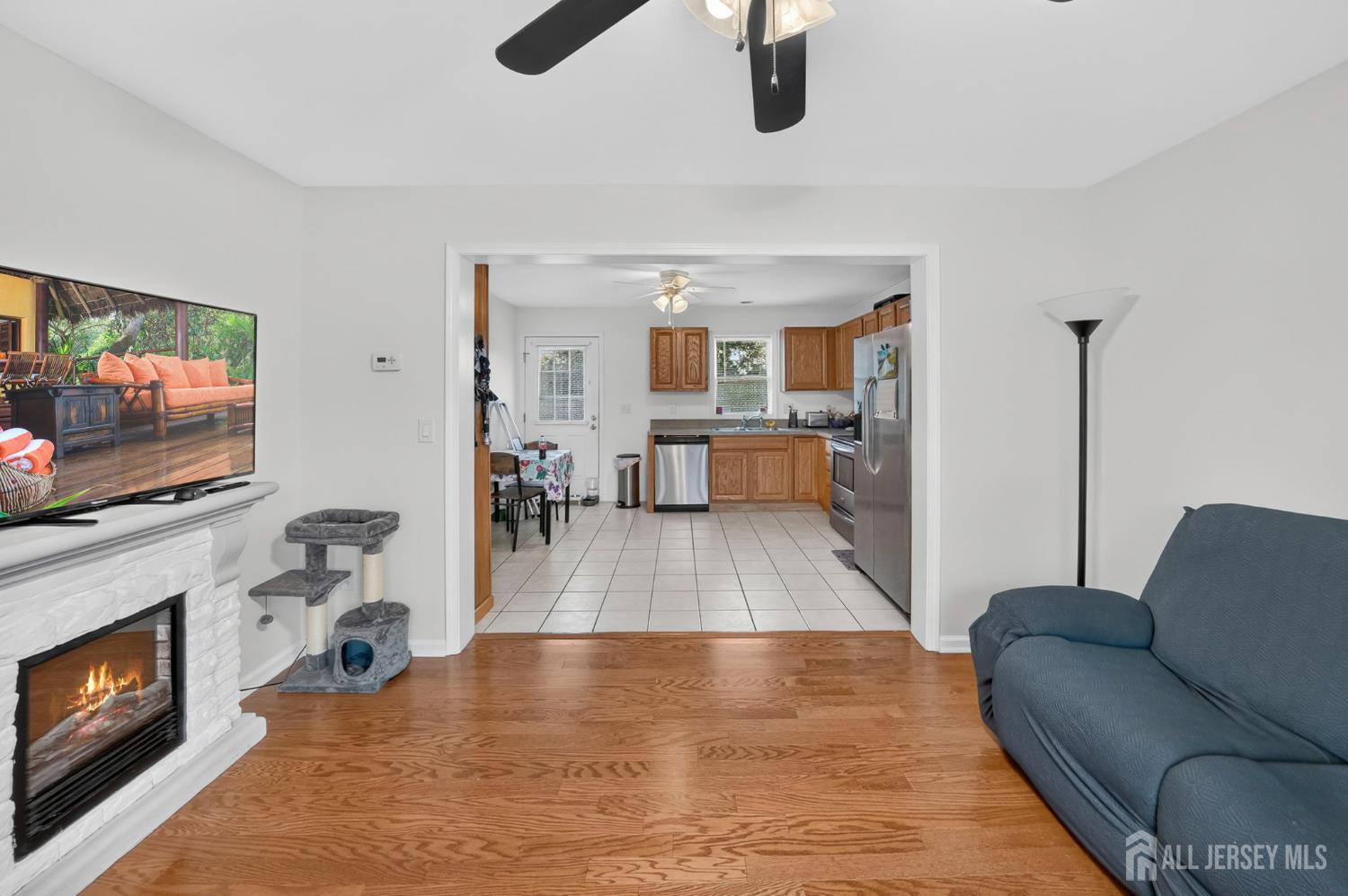 Residential in Union Beach 5