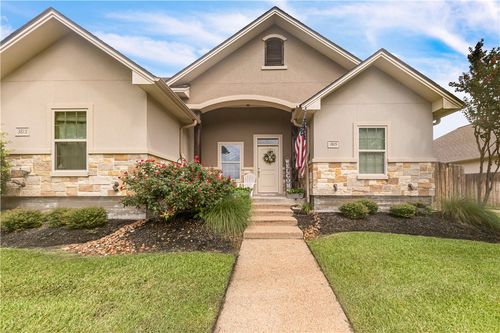 3815 Harvey Road, College Station, TX, 77845 | Card Image