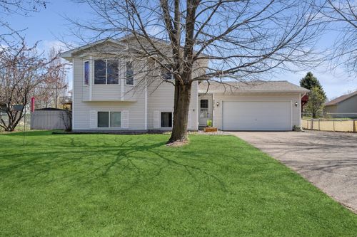 30763 Reflection Ave, Shafer, MN, 55074-9691 | Card Image