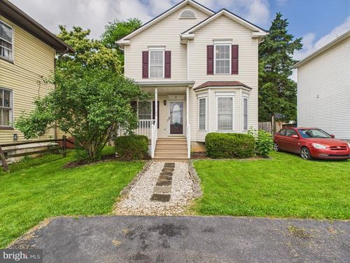 106 1st St, INWOOD, WV, 25428-4304 | Card Image