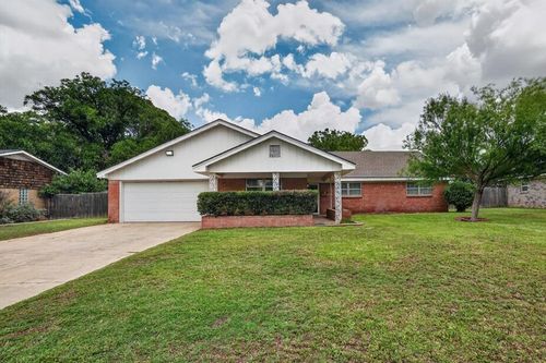 3621 Hyde Park Ave, Midland, TX, 79707-5610 | Card Image
