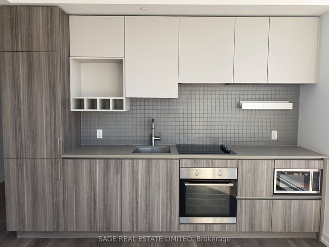 3210 - 5 Buttermill Ave, Condo with 2 bedrooms, 2 bathrooms and null parking in Vaughan ON | Image 13