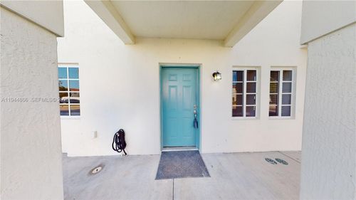 10-60-618 Sw 2nd Pl, Florida City, FL, 33034 | Card Image