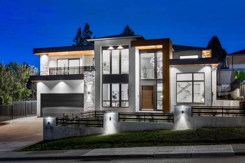 7370 Burris St, Burnaby, BC, V5E1Y5 | Card Image