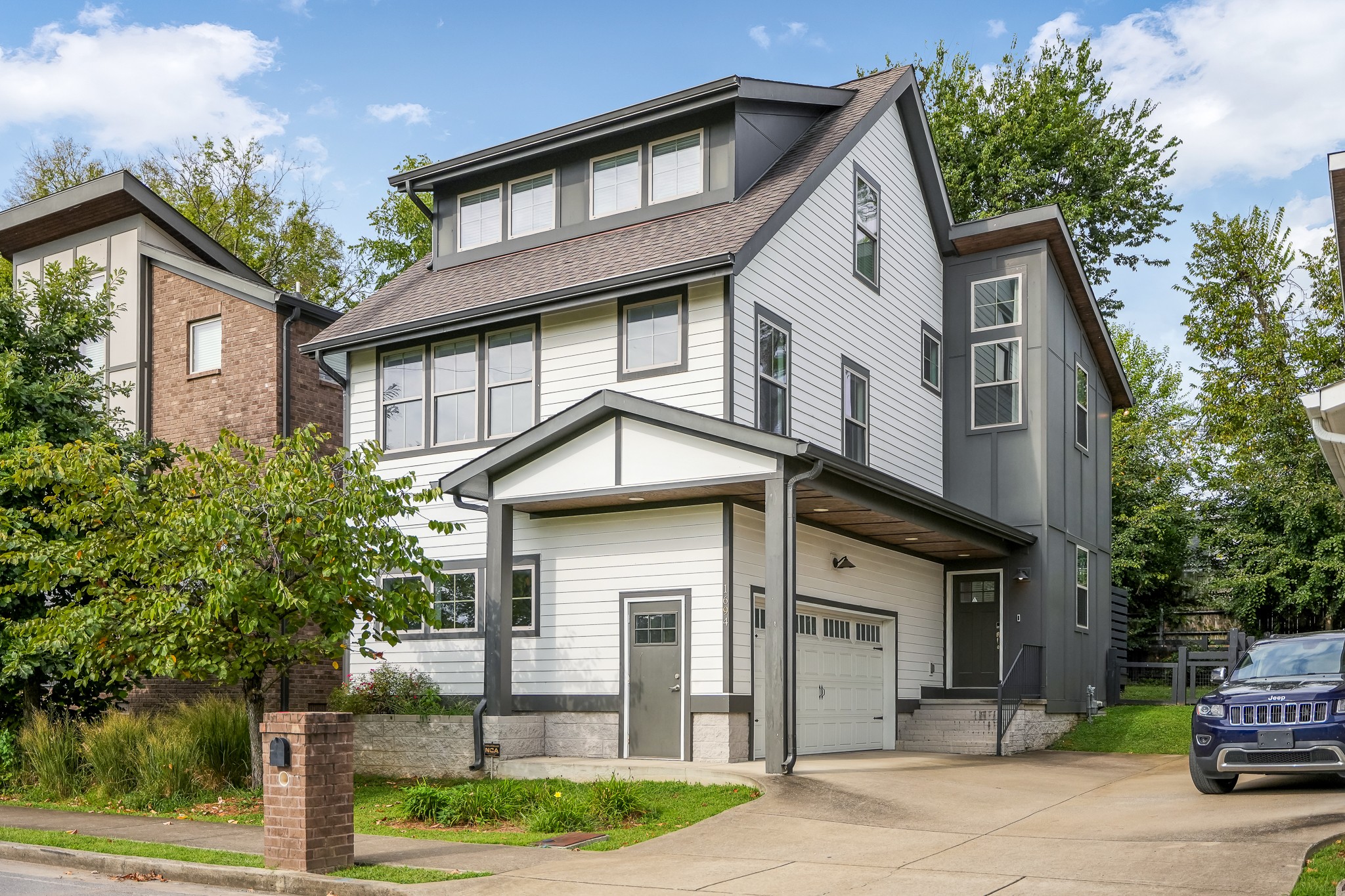 Carvell Ave, Nashville, TN 37203
