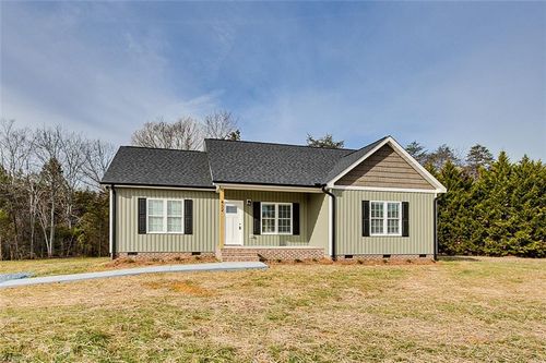 432 Kimrey St, Ramseur, NC, 27316-9509 | Card Image