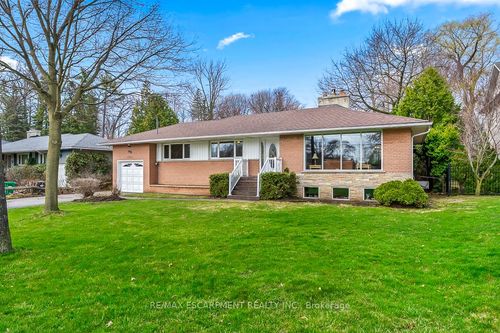 1546 Lorne Wood Rd, Mississauga, ON, L5H3G3 | Card Image