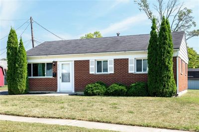 206 Magnolia Lane, House other with 3 bedrooms, 1 bathrooms and null parking in Fairborn OH | Image 1