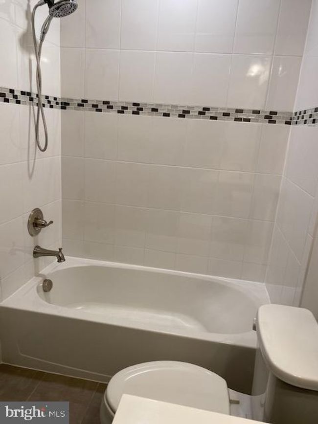 22370 Lucas Ter, Townhouse with 3 bedrooms, 4 bathrooms and null parking in ASHBURN VA | Image 32