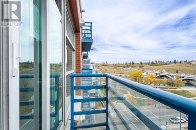 205 Riverfront Ave Sw, Condo with 1 bedrooms, 1 bathrooms and 1 parking in Calgary AB | Image 2