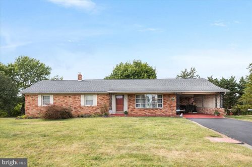 6776 Valley Pike, MIDDLETOWN, VA, 22645-1718 | Card Image