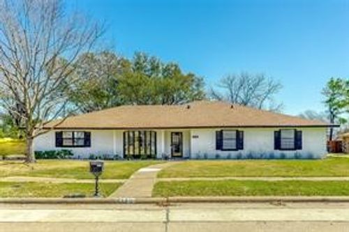 4126 Kazak St, Garland, TX, 75041-5417 | Card Image