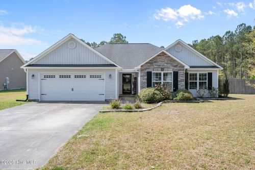 100 Apple Dr, Havelock, NC, 28532-8005 | Card Image