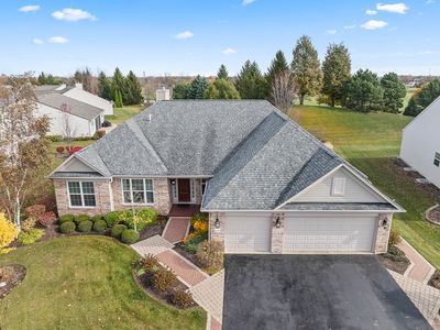 12736 Zinnia Court, House other with 3 bedrooms, 2 bathrooms and 6 parking in Huntley IL | Image 3