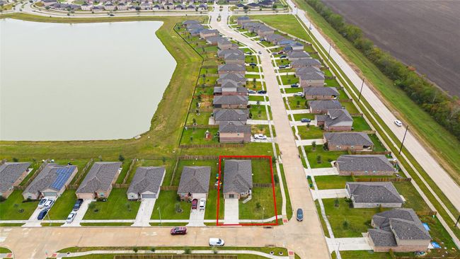 9915 Garnet Grove Dr, House other with 4 bedrooms, 2 bathrooms and 2 parking in Iowa Colony TX | Image 38