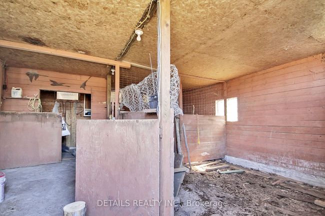 6186 Malakoff Rd, House other with 3 bedrooms, 2 bathrooms and 8 parking in Ottawa ON | Image 37