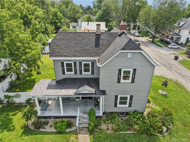 213 N Broadway St, House other with 3 bedrooms, 2 bathrooms and null parking in Blanchester OH | Image 17