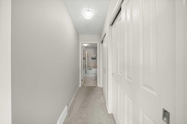 245 Springbank Terrace Sw, Home with 2 bedrooms, 2 bathrooms and 4 parking in Calgary AB | Image 28