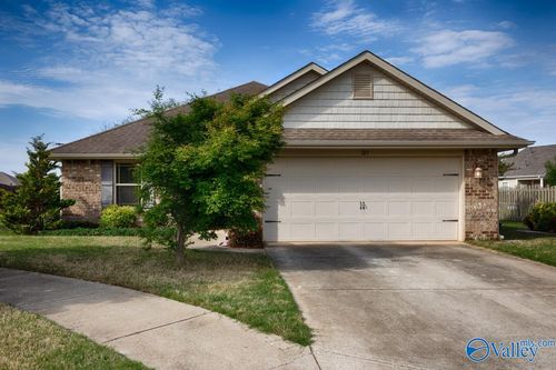 103 Otter Lagoon Dr Sw, Madison, AL, 35756-5404 | Card Image