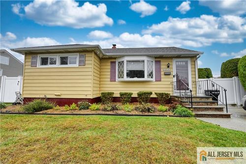 3313 Banta Rd, South Plainfield, NJ, 07080-5105 | Card Image