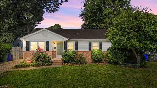 6809 Pierce St, Norfolk, VA, 23513-3027 | Card Image