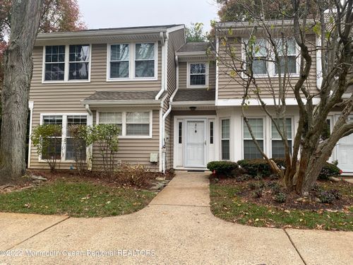 11 Duncan Way, Freehold, NJ, 07728-4349 | Card Image