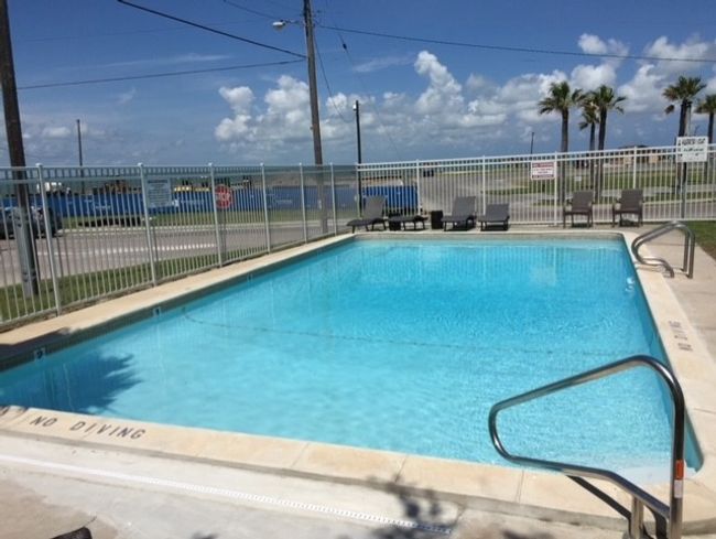 11 - 108 Laurel St, Condo with 2 bedrooms, 1 bathrooms and 1 parking in Fulton TX | Image 13