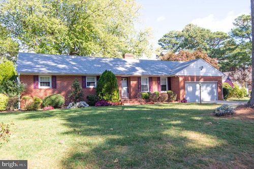 1 Kiowa Rd, Cambridge, MD, 21613-1007 | Card Image