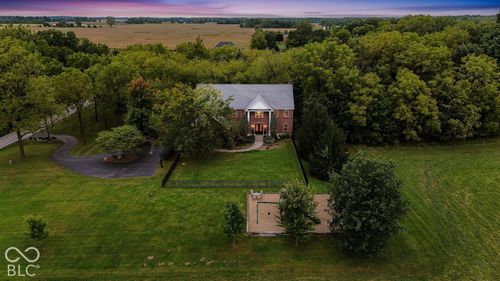 3323 S 800 E, Zionsville, IN, 46077-8625 | Card Image