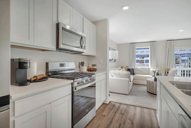 361 Bridgeview Ct, Townhouse with 3 bedrooms, 3 bathrooms and 2 parking in St. Charles IL | Image 20