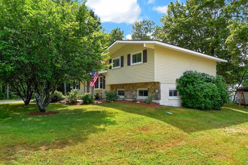 95 Crawford St, Manchester, NH, 03109-4219 | Card Image