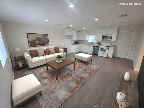 b-1204 E Avenue Q4, Palmdale, CA, 93550-3940 | Card Image