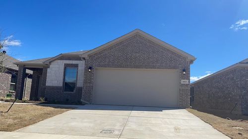 10517 Alpine Meadow Ln, Fort Worth, TX, 76140-5499 | Card Image