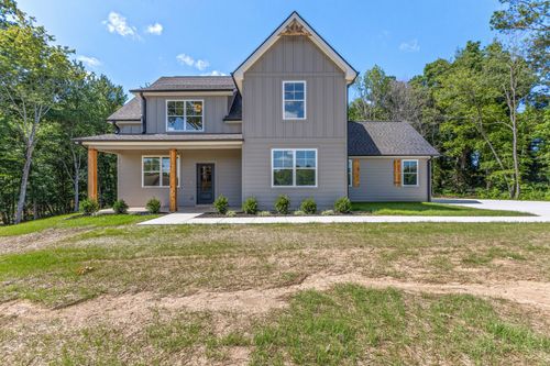 1001 Walnut Grove Rd, Dickson, TN, 37055-5068 | Card Image