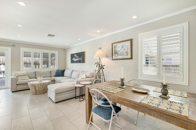 Dining w/Living Room | Image 22