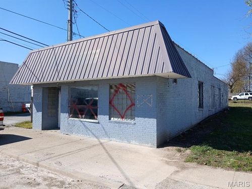 201 E Warren St, Bunker Hill, IL, 62014-1191 | Card Image