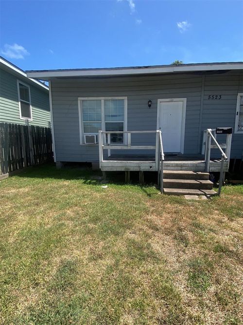 east-5523 Avenue O 1/2, Galveston, TX, 77551-4793 | Card Image
